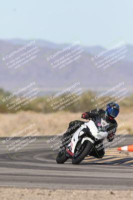 media/Dec-04-2025-Racers Edge (Thu) [[5ebc9f124d]]/3-B Group/2-Session 1 (Turn 4 Entry)/